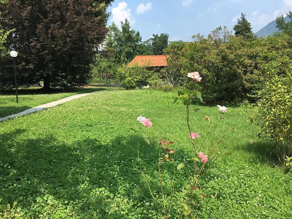 Vignola Country House Hotel Laveno-Mombello 0*,  Italy